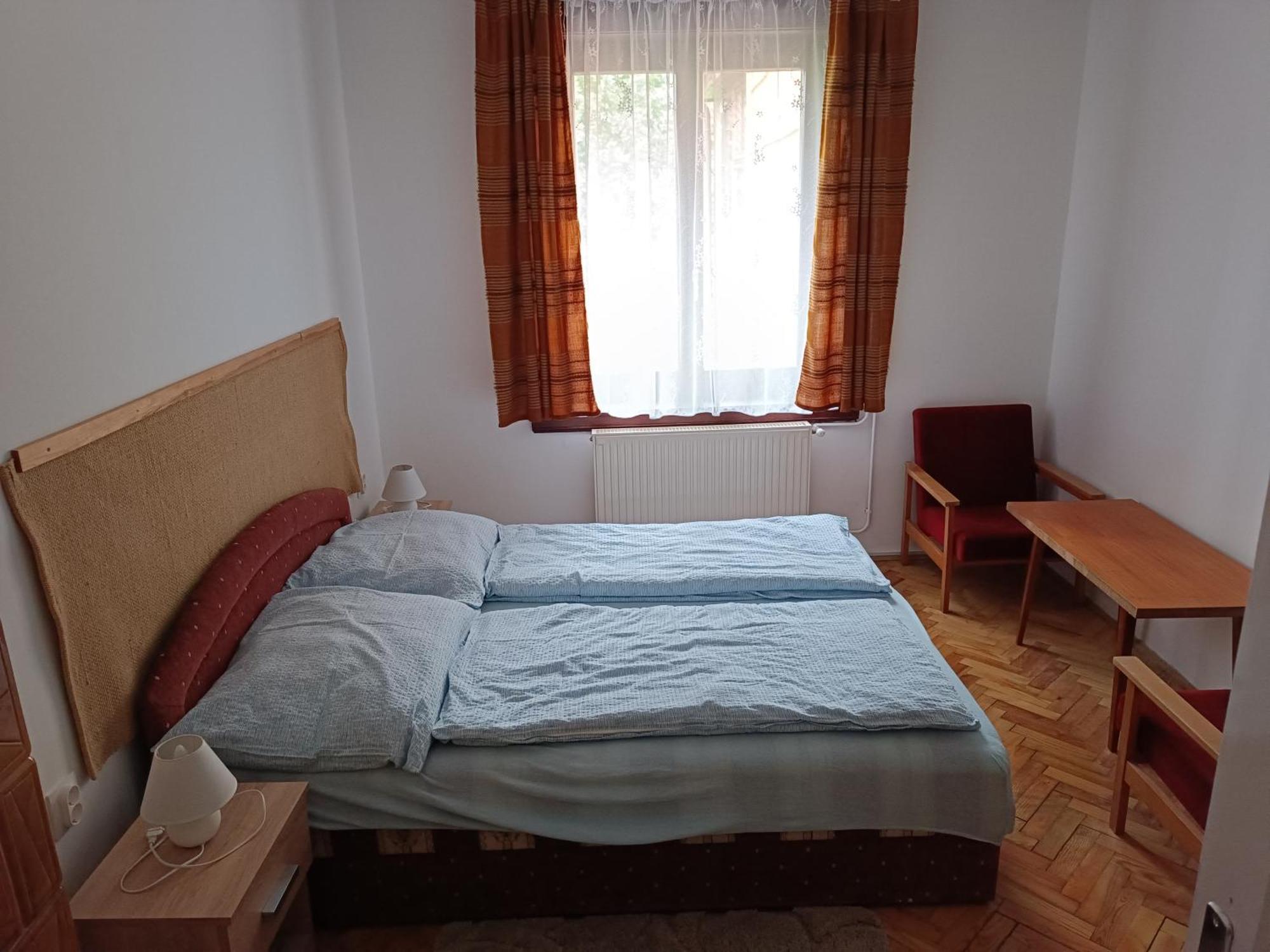 Hethazpuszta Erdeszlak Hotel Isztimer Bagian luar foto