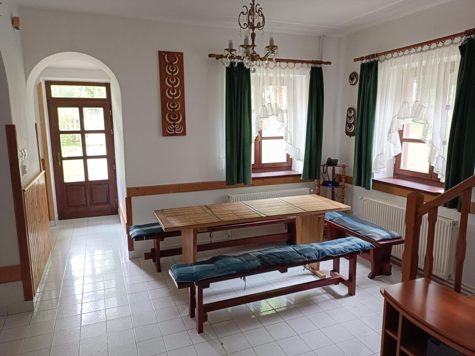 Hethazpuszta Erdeszlak Hotel Isztimer Bagian luar foto